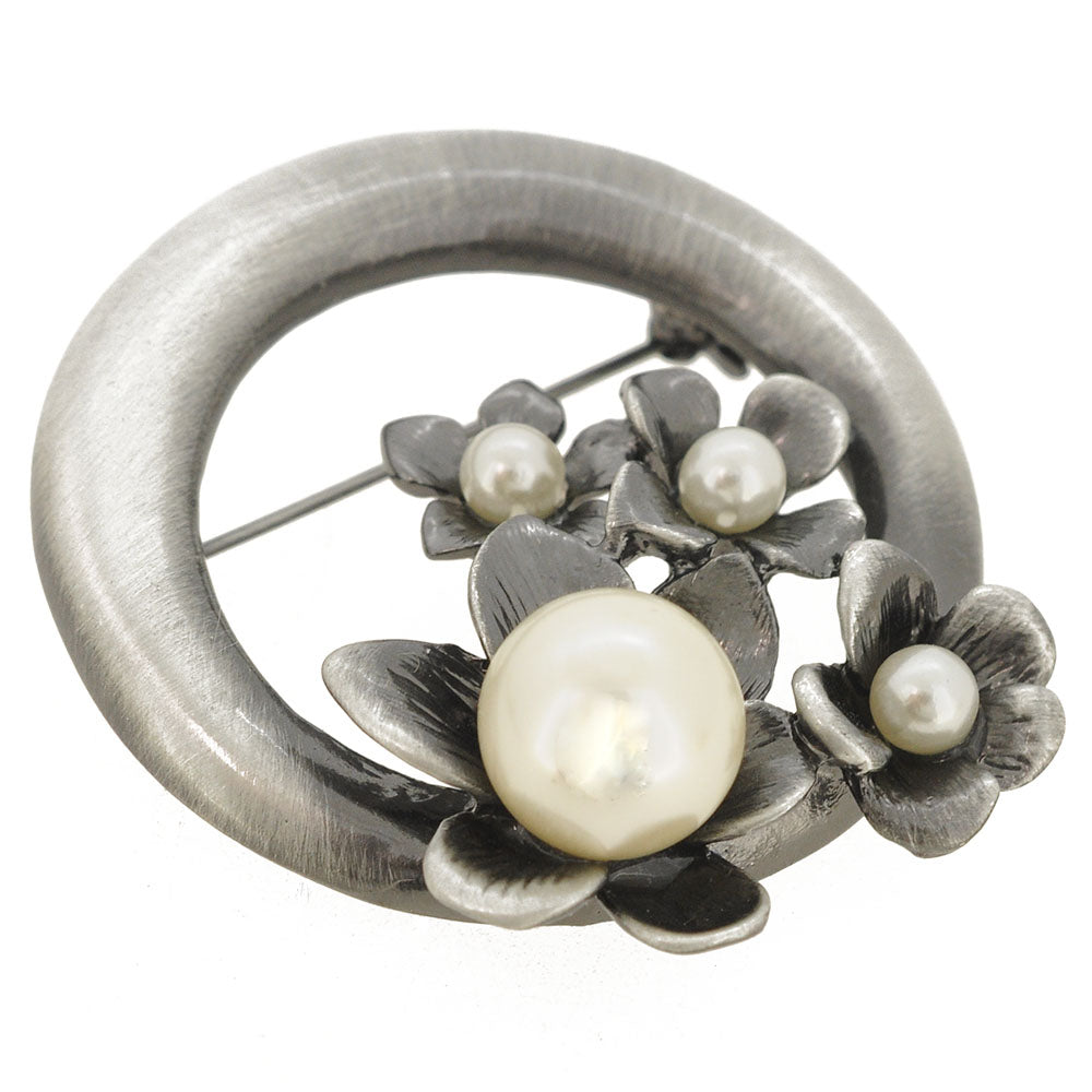 Vintage Style Pearl Black Flower Wreath Pin Flower Pin Brooch